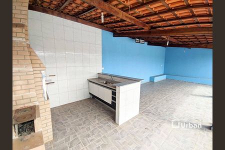 8_photo/94cfa6ff4d.93b8fa184532727f-ATLAS-d18272eb-b671-4f00-a73e-17d5a170166e.jpg de casa à venda com 3 quartos, 85m² em Centro (Caucaia do Alto), Cotia