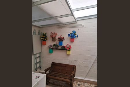 5_photo/94cfa70283.b8a9f91cb517b5ed-ATLAS-311d5d66-c602-4e89-937b-469a76c04bf8.jpg de casa à venda com 2 quartos, 55m² em Água Espraiada (Caucaia do Alto), Cotia