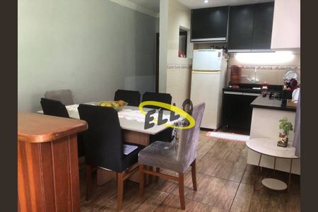 3_photo/94cfa7072b.5c371e5f537bdcc2-ATLAS-6a2a4e37-b5bc-4b84-86d3-a9ae53e22aeb.jpg de casa à venda com 2 quartos, 63m² em Bosque dos Pereiras, Cotia