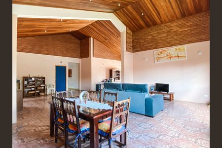 12_photo/94cfa70b43.3c2637ef58290670-ATLAS-b914cf96-5c01-43ca-baff-e8cae01bd0d7.jpg de casa à venda com 3 quartos, 503m² em Bosque dos Pereiras, Cotia