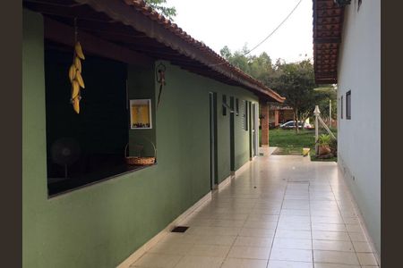 2_photo/94cfa70b4f.49c40a4e0c1b1036-ATLAS-17e8121f-c42c-42d9-ab41-a73fc381c4d3.jpg de casa à venda com 4 quartos, 300m² em Colina (Caucaia do Alto), Cotia