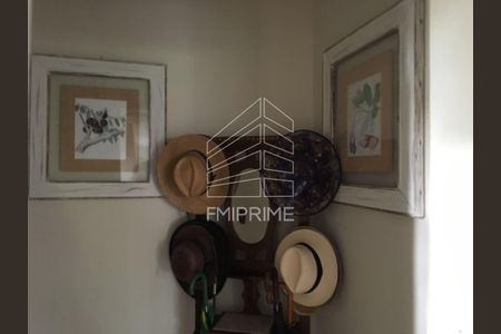 18_photo/94cfa70b4f.49c40a4e0c1b1036-ATLAS-fb2ba233-a7b0-4c21-8e0d-f5b36bacbbd2.jpg de casa à venda com 4 quartos, 300m² em Colina (Caucaia do Alto), Cotia