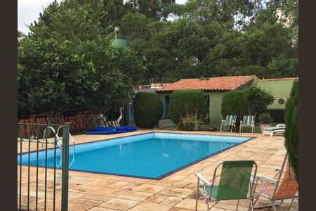 12_photo/94cfa70b4f.49c40a4e0c1b1036-ATLAS-fcebcb89-8dc9-4e88-b6b0-60e2e8e1671e.jpg de casa à venda com 4 quartos, 300m² em Colina (Caucaia do Alto), Cotia