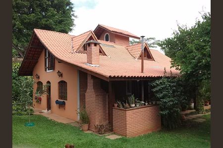 8_photo/94cfa70b6d.005b2c2c0d5e94b6-ATLAS-64ec1509-3025-40cf-98c7-e7f8d7fdf3f2.jpg de casa à venda com 4 quartos, 320m² em Colina (Caucaia do Alto), Cotia