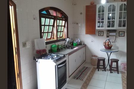 11_photo/94cfa70b6d.005b2c2c0d5e94b6-ATLAS-a9193c66-81a3-4239-b64b-d9f8d07cdf4e.jpg de casa à venda com 4 quartos, 320m² em Colina (Caucaia do Alto), Cotia