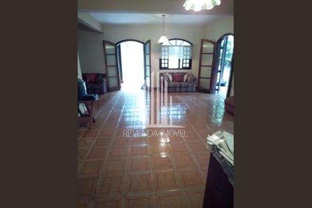 7_photo/94cfa70bd1.96d2d0fbc1a62f57-ATLAS-e18d6153-93d0-431f-88b5-e0e324c504be.jpg de casa à venda com 4 quartos, 242m² em Colina (Caucaia do Alto), Cotia