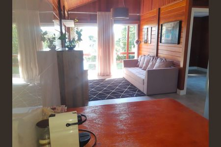 12_photo/94cfa70cb1.c7baea140fc48cda-ATLAS-51b985f2-f59f-4e33-8de0-3fc3fcd2aba2.jpg de casa à venda com 2 quartos, 144m² em Colina (Caucaia do Alto), Cotia