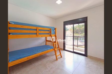 6_photo/94cfa714ff.d651f42aabfdac2d-ATLAS-41713771-3952-4f7c-a44b-256085c8eb3a.jpg de casa à venda com 4 quartos, 170m² em Altos de Caucaia (Caucaia do Alto), Cotia