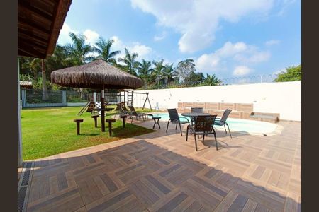 4_photo/94cfa714ff.d651f42aabfdac2d-ATLAS-7eadfbb6-287a-4022-a6ea-623d8b1895ff.jpg de casa à venda com 4 quartos, 170m² em Altos de Caucaia (Caucaia do Alto), Cotia