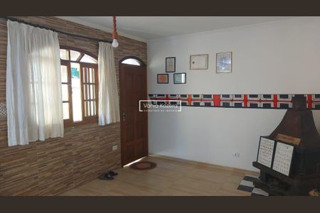 8_photo/94cfa7181b.ab9d896be0e39e09-ATLAS-1cbcd07d-41eb-4385-b952-fecb301f571b.jpg de casa à venda com 3 quartos, 180m² em Água Espraiada, Cotia