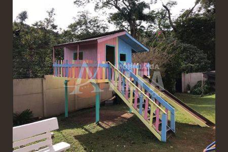 11_photo/94cfa71b7f.f38e38137a2159e3-ATLAS-a95bfa3b-0df6-41b8-acfd-e20950f1759c.jpg de casa à venda com 2 quartos, 50m² em Altos de Caucaia (Caucaia do Alto), Cotia