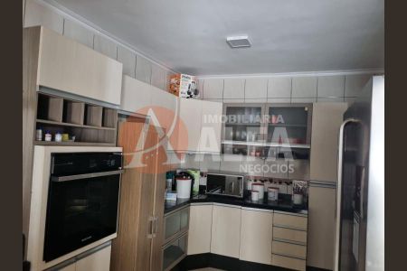 2_photo/94cfa71b7f.f38e38137a2159e3-ATLAS-b21472c4-c0dd-4c3a-8b47-cc327ba202fa.jpg de casa à venda com 2 quartos, 50m² em Altos de Caucaia (Caucaia do Alto), Cotia