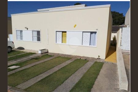 4_photo/94cfa71b85.f9fd596f8c1c84e9-ATLAS-ef21e08a-0b4d-4f90-8734-2ccfbeaeb8df.jpg de casa à venda com 3 quartos, 50m² em Caucaia do Alto, Cotia