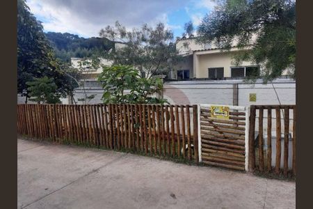 8_photo/94cfa71b97.7cd0da68ab4f37f9-ATLAS-420f3579-e1b1-400d-9c67-b16ef78e66b7.jpg de apartamento à venda com 2 quartos, 50m² em Chácara Tropical (Caucaia do Alto), Cotia