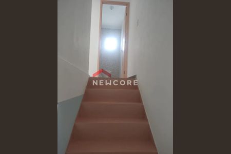 3_photo/94cfa71bfb.93b8fa184532727f-ATLAS-d5f28bb9-894f-4212-9f05-db64ef4a6c3f.jpg de casa à venda com 2 quartos, 52m² em Caucaia do Alto, Cotia