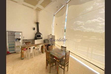 9_photo/94cfa71ca3.1c5ee5b12bdcf8f7-ATLAS-392996ce-3919-4e60-82e0-3e31866d9af8.jpg de casa à venda com 3 quartos, 500m² em Chácara Tropical (Caucaia do Alto), Cotia