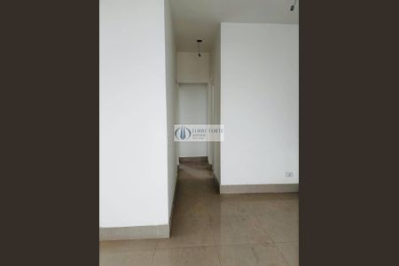 7_photo/94cfa71cbb.ceff8192393c33de-ATLAS-539ace8d-d4a4-44cc-9c4b-4c0ae19abf53.jpg de casa à venda com 3 quartos, 110m² em Chácara Tropical (Caucaia do Alto), Cotia