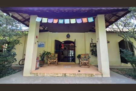 36_photo/94cfa71d11.8a734c1c2a3b006e-ATLAS-48ba4e75-0ac5-41ff-9987-214b43afeff9.jpg de casa à venda com 5 quartos, 360m² em Jardim Primavera, Cotia