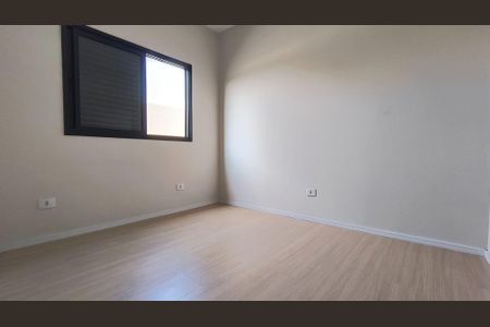 17_photo/94cfa741d1.0e2ab5f90b6f9ba2-ATLAS-cbc5af5e-8818-4990-bd90-2a0d05f028ff.jpg de casa à venda com 3 quartos, 110m² em Chácara Real (Caucaia do Alto), Cotia