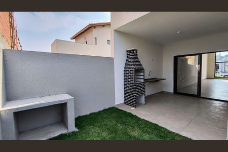 21_photo/94cfa741d1.0e2ab5f90b6f9ba2-ATLAS-ed4d29d7-2a28-424a-bf3f-3363b4b55182.jpg de casa à venda com 3 quartos, 110m² em Chácara Real (Caucaia do Alto), Cotia