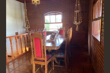 13_photo/94cfa74411.70d42bc12121e670-ATLAS-e63fc4e2-18ba-4ab9-a019-c7b85ec7e875.jpg de casa à venda com 3 quartos, 289m² em Dos Pereiras, Cotia