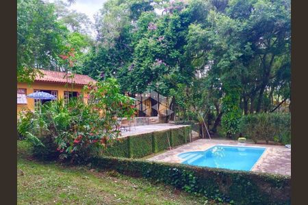 4_photo/94cfa74d93.7e2ea02b9085bf9d-ATLAS-a7b933dc-3e20-401d-be4e-13af6fce146a.jpg de casa à venda com 3 quartos, 230m² em Caucaia do Alto, Cotia