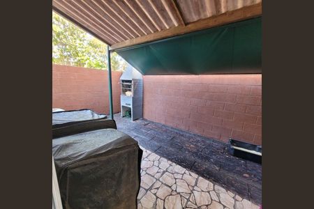 2_photo/94cfa75691.143559cf2cedd01d-ATLAS-0dad0b60-4b9e-498b-948e-4b1f5fb20a4f.jpg de casa à venda com 2 quartos, 49m² em Água Espraiada, Cotia