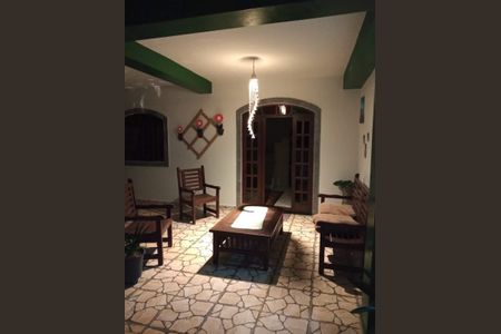 8_photo/94cfa75cbb.732b7fd8aaa5f07d-ATLAS-60cd022c-946f-405c-9f7a-49b3bf477f6e.jpg de casa à venda com 3 quartos, 218m² em Água Espraiada (Caucaia do Alto), Cotia