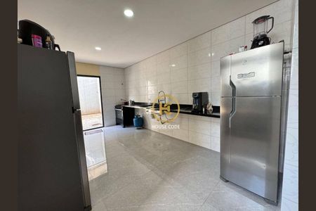 6_photo/94cfa76cf3.116bedc294de04e9-ATLAS-2dd8e2d6-19c7-4588-99cd-d49d093bc7b5.jpg de casa à venda com 3 quartos, 185m² em Água Espraiada (Caucaia do Alto), Cotia