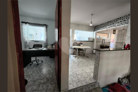 5_photo/94cfa76d93.aa3f54dcddd2e04f-ATLAS-91424c53-6a41-4fc3-b656-4ee9a8f88c37.jpg de casa à venda com 6 quartos, 294m² em Jardim San Ressore (Caucaia do Alto), Cotia