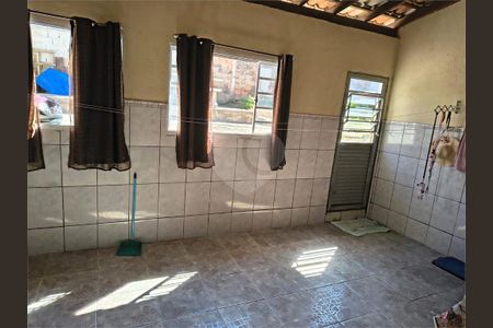 11_photo/94cfa76d93.aa3f54dcddd2e04f-ATLAS-98f54bf8-0f9c-4ab0-be67-543b137be655.jpg de casa à venda com 6 quartos, 294m² em Jardim San Ressore (Caucaia do Alto), Cotia