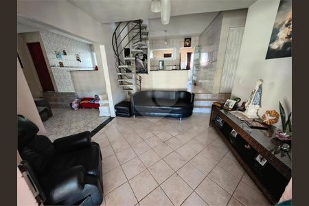 7_photo/94cfa76d93.aa3f54dcddd2e04f-ATLAS-e3f656b6-775c-4ab5-9a9f-2ed1d3f3957c.jpg de casa à venda com 6 quartos, 294m² em Jardim San Ressore (Caucaia do Alto), Cotia