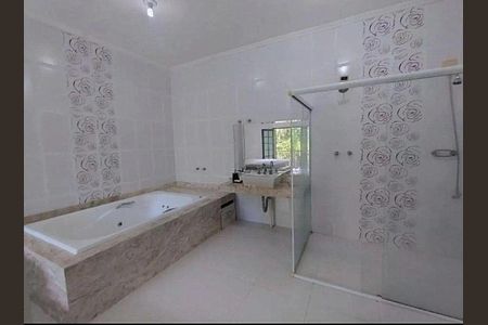 20_photo/94cfa76fb3.2589b1fd00b31c34-ATLAS-80eb87de-8b5d-4968-8079-7b3dea0ed6a2.jpg de casa de condomínio à venda com 3 quartos, 400m² em Nhambuca, Cotia