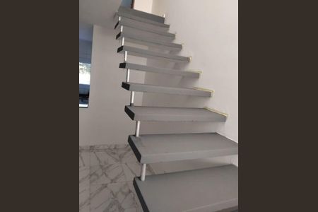 15_photo/94cfa77181.61b4b2e1ecc55efc-ATLAS-e659e486-4830-4790-9c3f-cf7e6501d12d.jpg de casa à venda com 2 quartos, 50m² em Jardim San Ressore (Caucaia do Alto), Cotia