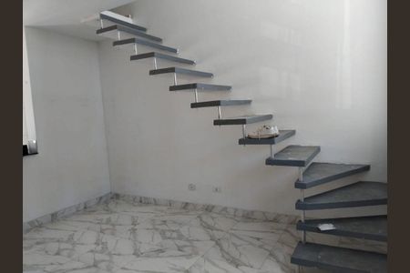 5_photo/94cfa77181.61b4b2e1ecc55efc-ATLAS-fe10f0cb-5cd0-4b4b-8db7-fd0a65edbc90.jpg de casa à venda com 2 quartos, 50m² em Jardim San Ressore (Caucaia do Alto), Cotia