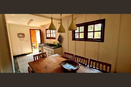 1_photo/94cfa77211.e5c1dbf3952ec410-ATLAS-b2cc07e1-bdf7-4c26-968d-5abb1e82d48c.jpg de casa à venda com 3 quartos, 145m² em Nhambuca, Cotia