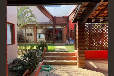 10_photo/94cfa77213.0a1194eb6029b764-ATLAS-108448b7-aaee-4e6a-aa8d-946618d9ea48.jpg de casa à venda com 4 quartos, 500m² em Água Espraiada (Caucaia do Alto), Cotia