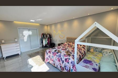 17_photo/94cfa77487.8cbbc6e43ead3576-ATLAS-e47c2ca6-c48e-4247-a984-27404adbcc86.jpg de casa de condomínio à venda com 3 quartos, 290m² em Colina (Caucaia do Alto), Cotia