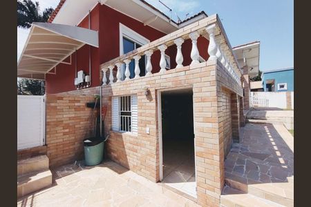 3_photo/94cfa774e9.32a8019b0364636a-ATLAS-08b2ee2b-ebb6-4349-8425-7a0df8b48bac.jpg de casa de condomínio à venda com 3 quartos, 160m² em Colina (Caucaia do Alto), Cotia