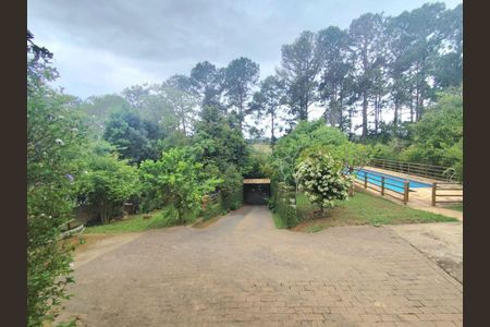 13_photo/94cfa79f7f.e1e9339d2da74223-ATLAS-bd39f04e-a344-4568-8bc3-2626eb28e8ea.jpg de casa à venda com 3 quartos, 211m² em Pinheiros Tênis Village, Cotia