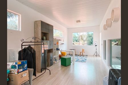 1_photo/94cfa7a097.82be18ad98973cde-ATLAS-86d114f0-e57f-482e-82d4-169b10ad9da3.jpg de casa à venda com 3 quartos, 314m² em Casa Alves, Cotia