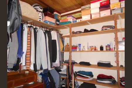 23_photo/94cfa7a0d5.c4a0bdba0b5cdebe-ATLAS-e2278631-11db-49ec-9dbb-bb9118e2e087.jpg de casa à venda com 3 quartos, 376m² em Bosque dos Pereiras, Cotia