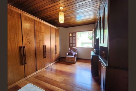 2_photo/94cfa7a1b3.7d44486df2fbe63f-ATLAS-4174b6d0-5014-4c7d-b9da-e9aab0060445.jpg de casa à venda com 5 quartos, 500m² em Bosque dos Pereiras, Cotia