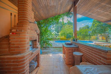 6_photo/94cfa7a1d7.ceff8192393c33de-ATLAS-3a1b6c72-ffd7-4f7f-8a06-3f4a3359d0b5.jpg de casa à venda com 4 quartos, 351m² em Pinheiros Tênis Village, Cotia