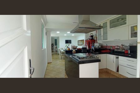 14_photo/94cfa7a6cd.e9bc35269128f7e8-ATLAS-bfff97db-e01e-4854-956d-3572e659dc7f.jpg de casa à venda com 5 quartos, 483m² em Bosque dos Pereiras, Cotia