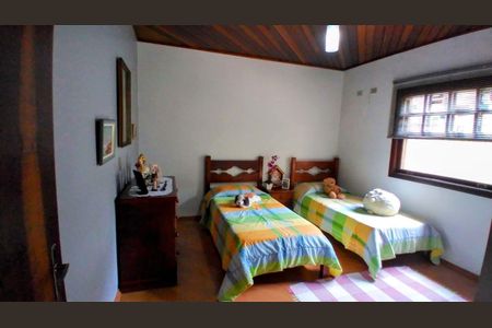 8_photo/94cfa7a74b.6c2488a1ef1eec95-ATLAS-c751b083-1ace-4559-87b0-e7fe9524ef41.jpg de casa à venda com 3 quartos, 170m² em Pinheiros Tênis Village, Cotia