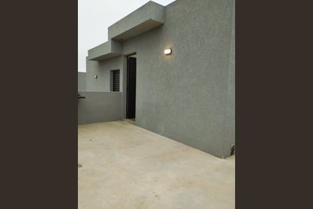 2_photo/94cfa7ad1b.02f29140979457be-ATLAS-12cc2d98-c6c9-4d9e-aff0-c8c9a81a13d8.jpg de casa para alugar com 3 quartos, 90m² em Jardim dos Pereiras (Caucaia do Alto), Cotia