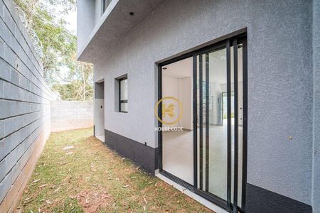 10_photo/94cfa7ad1b.02f29140979457be-ATLAS-676f2c2b-2fb8-4d87-bb84-b9e77d50d247.jpg de casa à venda com 3 quartos, 90m² em Jardim dos Pereiras (Caucaia do Alto), Cotia