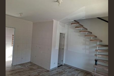 5_photo/94cfa7e033.ceff8192393c33de-ATLAS-ab99328e-5389-4a2f-bfd2-4626ef9d9528.jpg de casa à venda com 2 quartos, 60m² em Chácara Rincão, Cotia