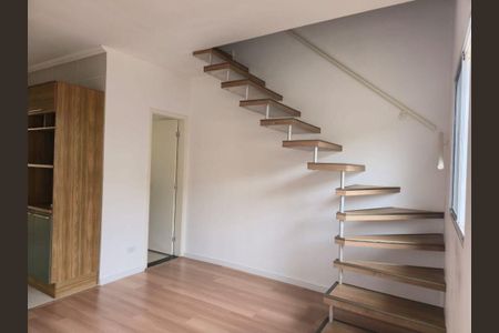 10_photo/94cfa7e0e1.ceff8192393c33de-ATLAS-786ce7bd-63a1-4270-a130-c1a7155aec8a.jpg de casa para alugar com 2 quartos, 55m² em Chácara Rincão, Cotia